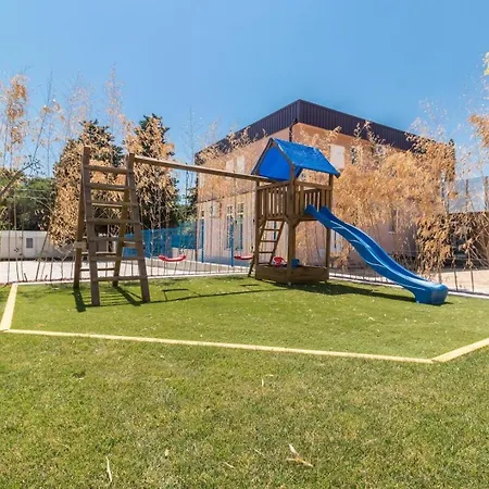Mit Privatpool Fuer 18 Personen Ca 400 Qm In Valtura, Istrien Suedkueste Von Istrien Pula
