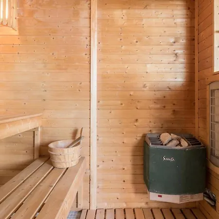 Mit Privatpool Fuer 18 Personen Ca 400 Qm In Valtura, Istrien Suedkueste Von Istrien Holiday home Pula